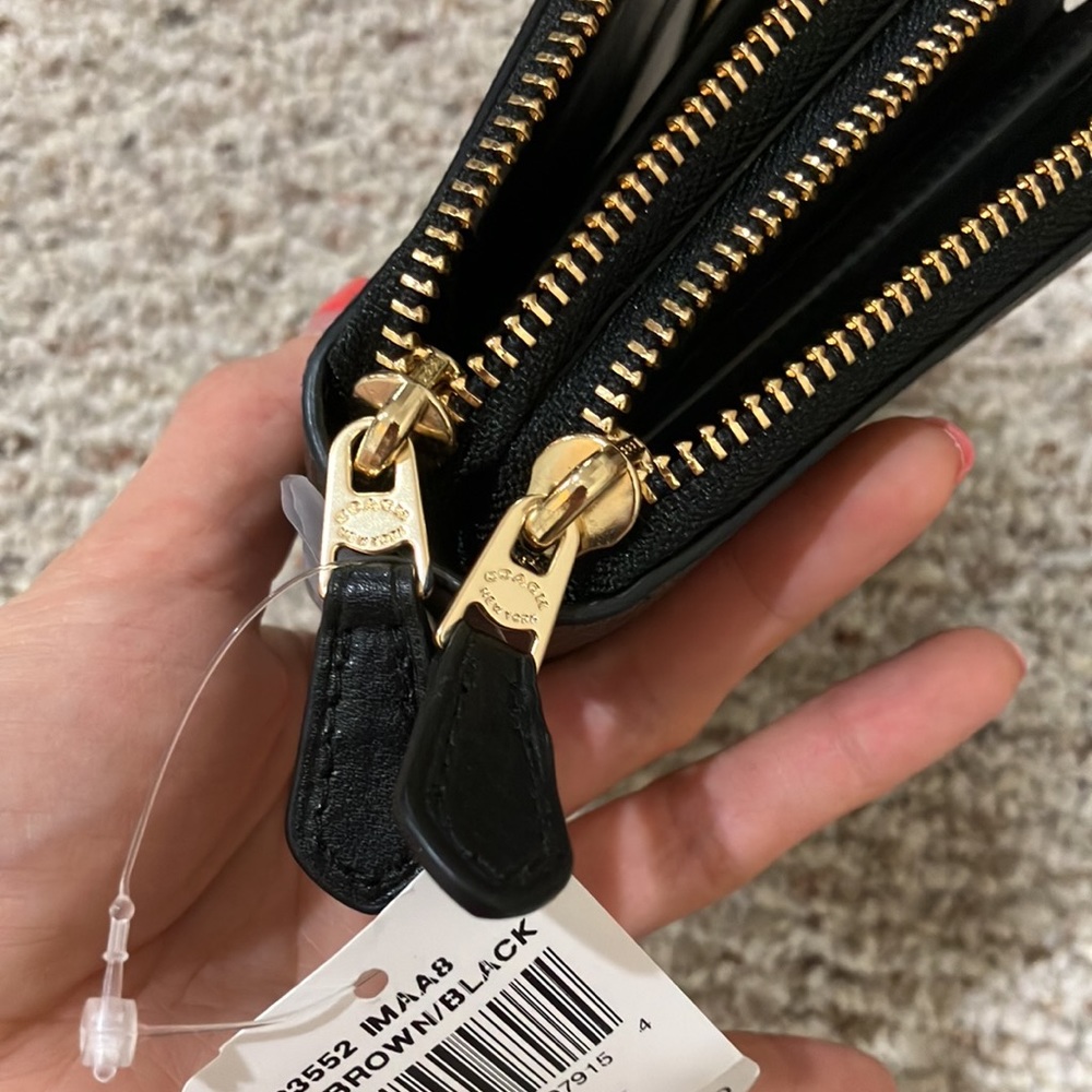 coach Double Zip Travel Wallet In Signature Canvas F23552 Brown and Black - Picture 14 of 15